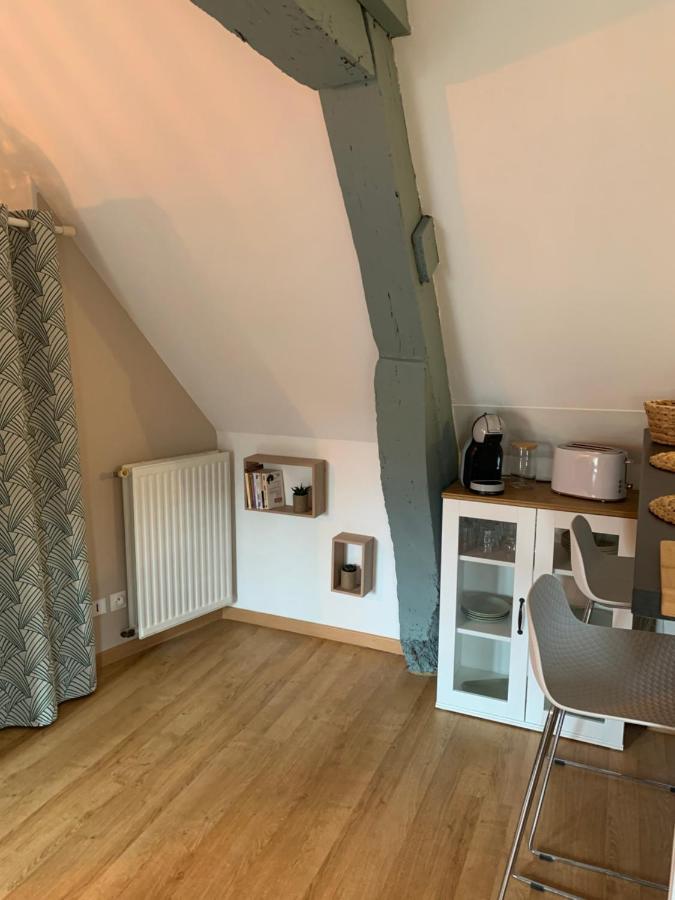 Charmant Appartement Renove Bayeux Exterior foto